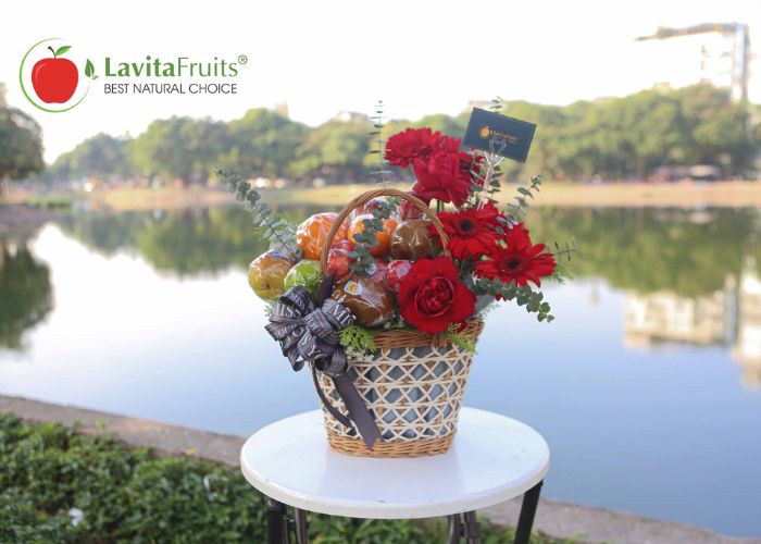 Giỏ hoa quả 300k - Cửa hàng Lavita Fruits
